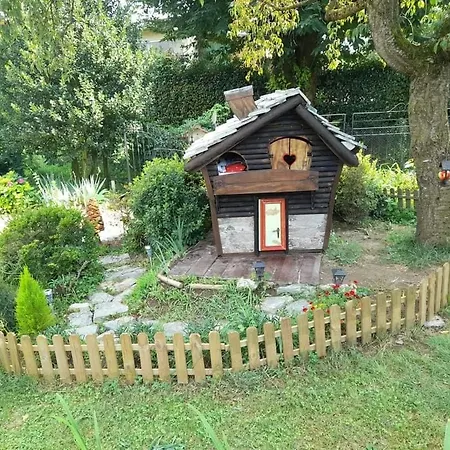 Dimora Amalthea Laghi Maggiore E Monate Apartman Angera
